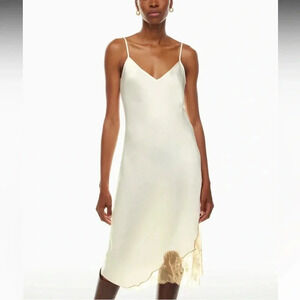 Aritzia Wilfred Sonnet Satin Dress